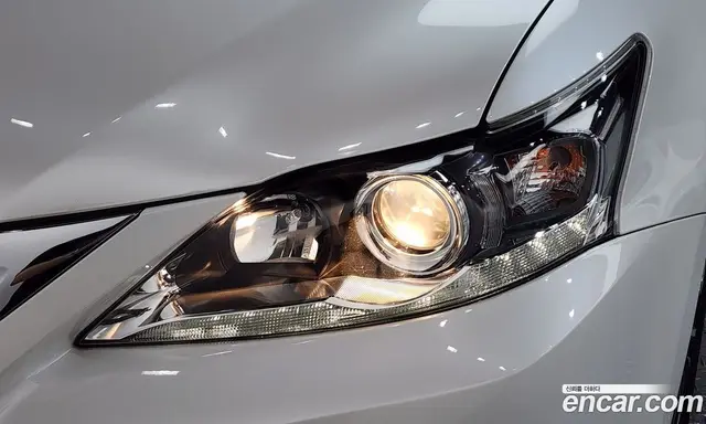 Lexus CT200h 2018 1.8 автомат (гидро), миниатюра 8