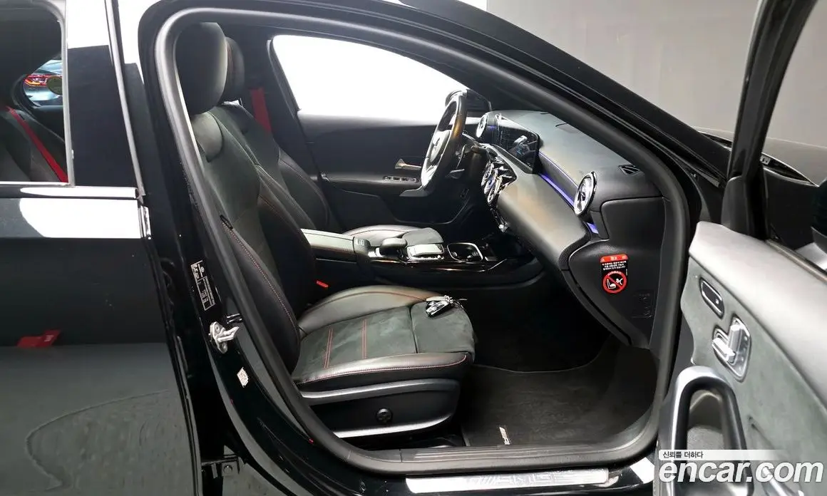 Mercedes-Benz A-Class 2022 2.0 автомат (гидро), фото 11 Mercedes-Benz A-Class 2022 2.0 автомат (гидро), фото 11
