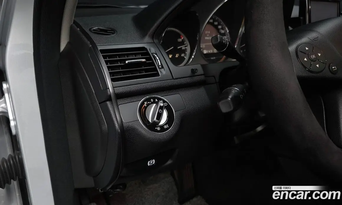 Mercedes-Benz C-Class 2010 1.8 автомат (гидро), фото 13