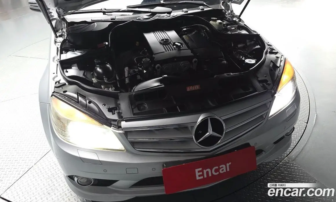 Mercedes-Benz C-Class 2010 1.8 автомат (гидро), фото 6
