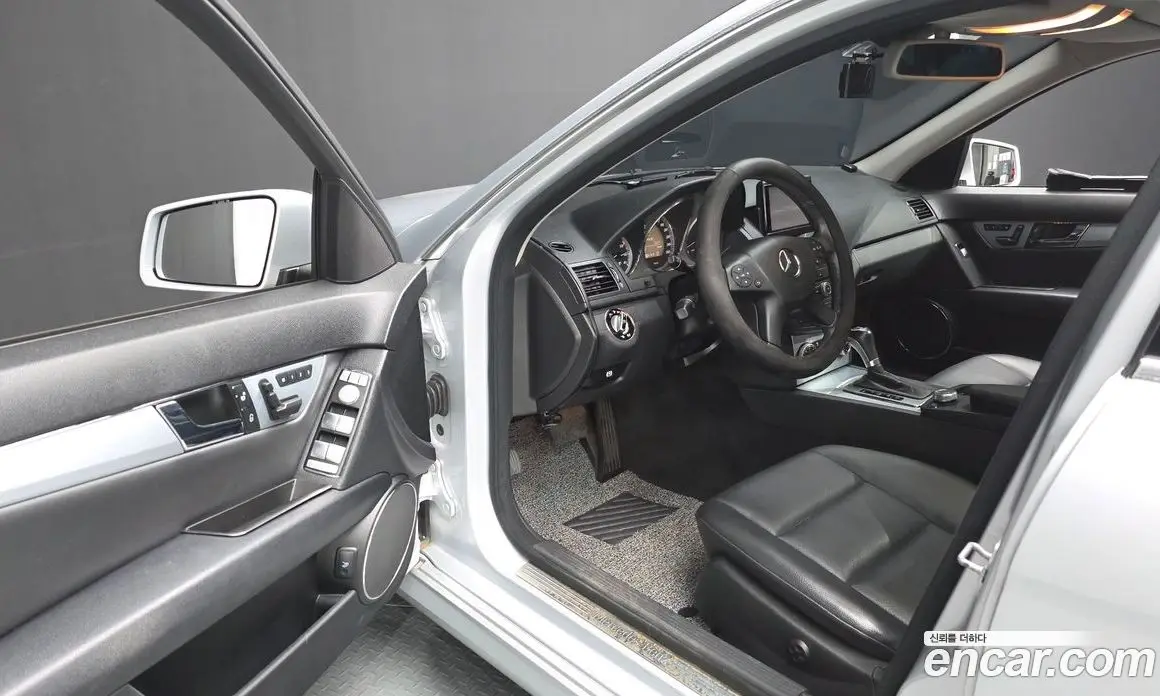 Mercedes-Benz C-Class 2010 1.8 автомат (гидро), фото 10