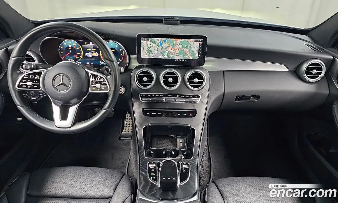 Mercedes-Benz C-Class 2021 2.0 автомат (гидро), фото 10