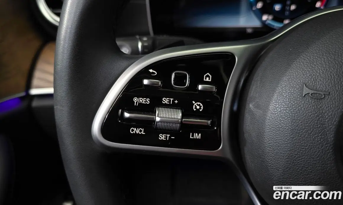 Mercedes-Benz E-Class 2018 2.0 автомат (гидро), фото 21