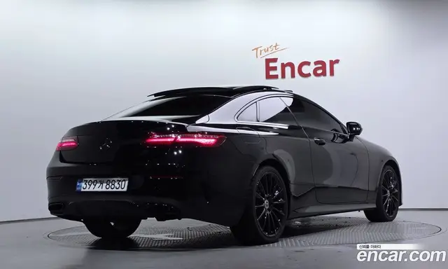 Mercedes-Benz E-Class 2018 3.0 автомат (гидро), миниатюра 2