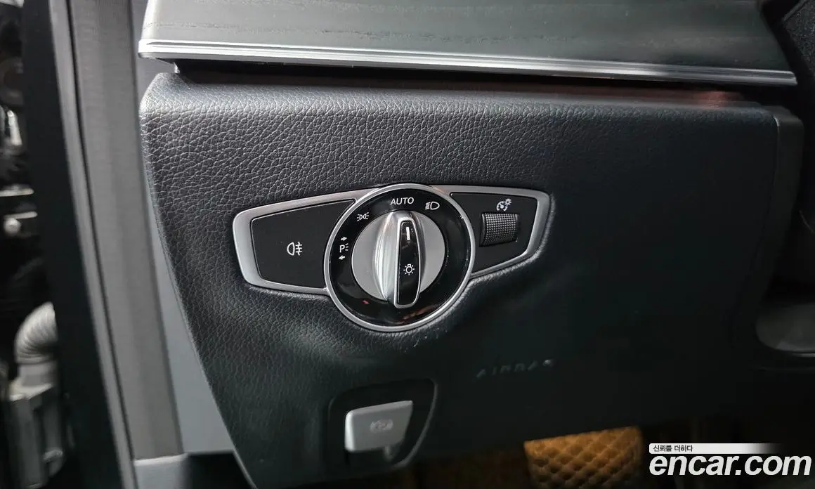 Mercedes-Benz E-Class 2022 2.0 автомат (гидро), фото 24