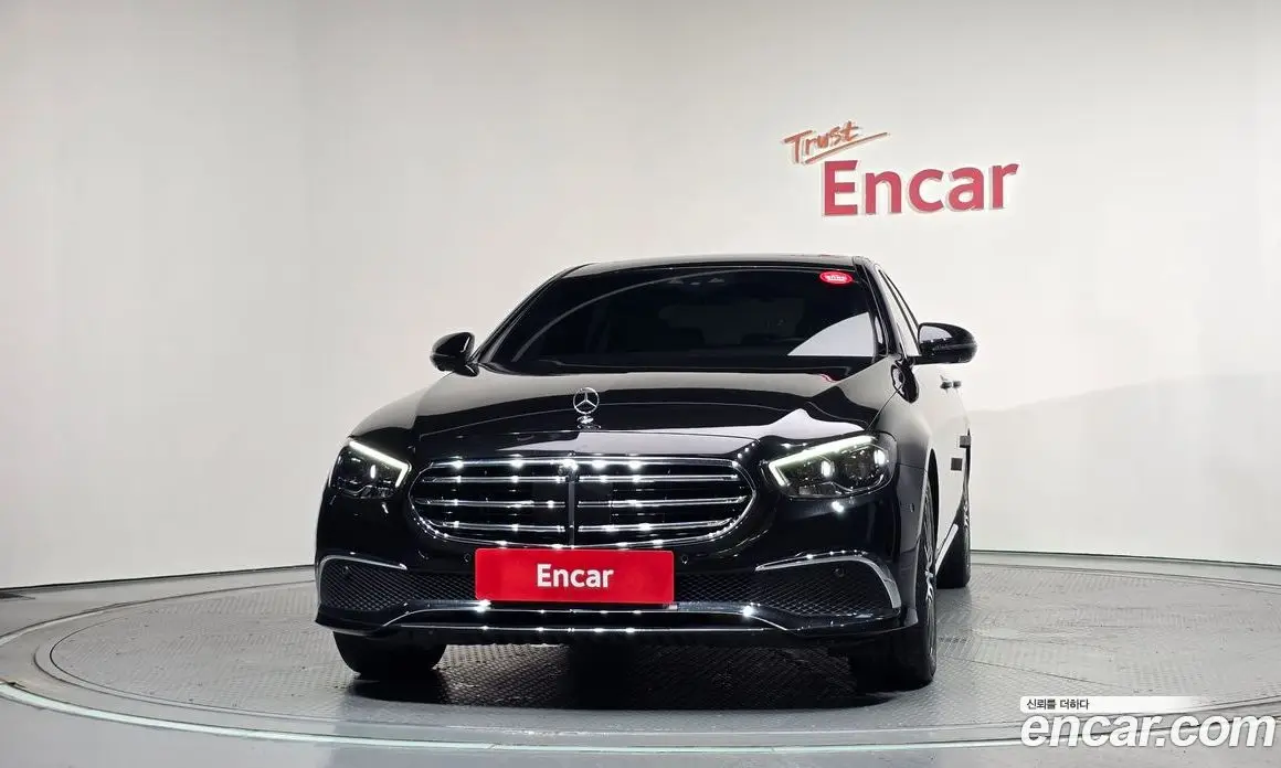 Mercedes-Benz E-Class 2022 2.0 автомат (гидро), фото 3