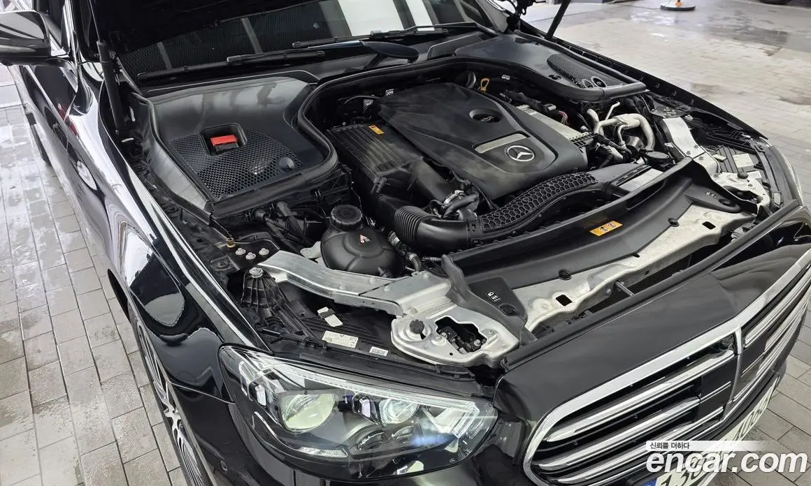 Mercedes-Benz E-Class 2022 2.0 автомат (гидро), фото 6