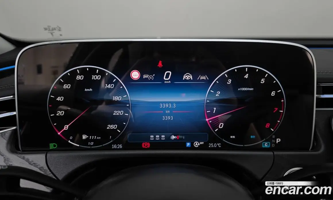 Mercedes-Benz E-Class 2025 2.0 автомат (гидро), фото 11