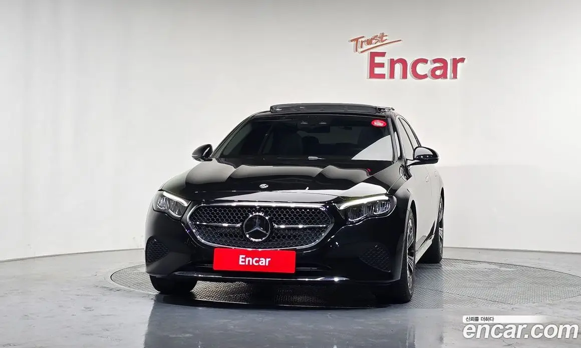Mercedes-Benz E-Class 2025 2.0 автомат (гидро), фото 3