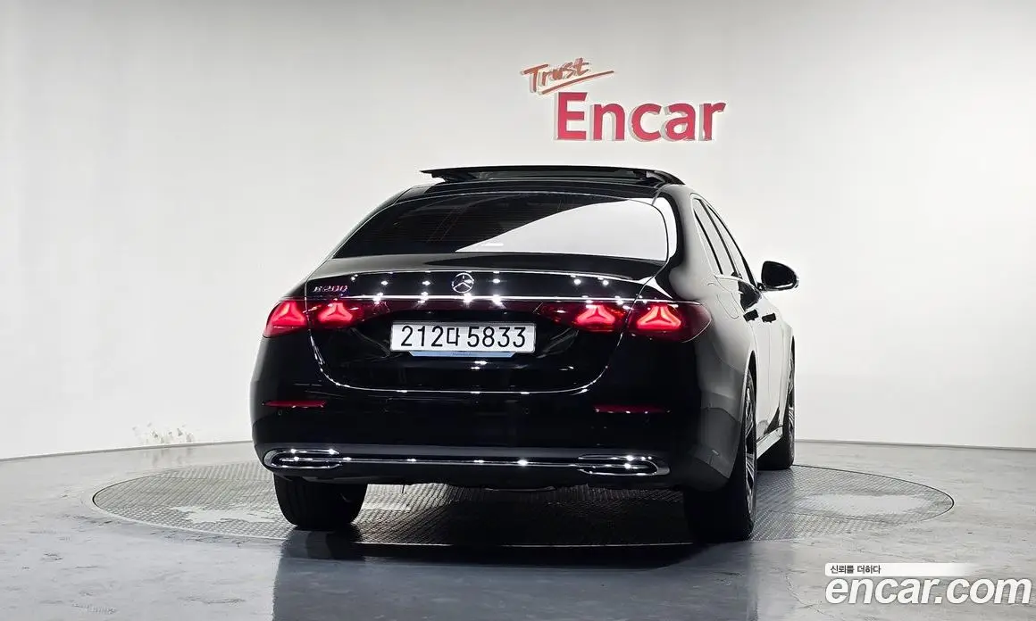 Mercedes-Benz E-Class 2025 2.0 автомат (гидро), фото 4