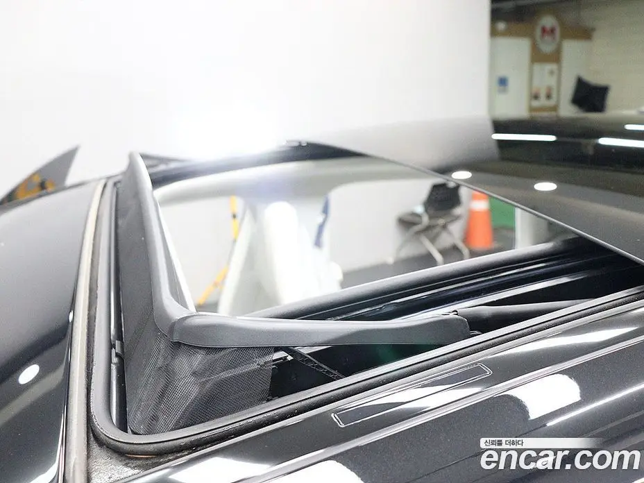 Mercedes-Benz EQE 2023 0.3 автомат (гидро), фото 13