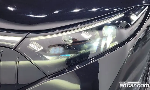 Mercedes-Benz EQS 2022 0.3 автомат (гидро), миниатюра 8