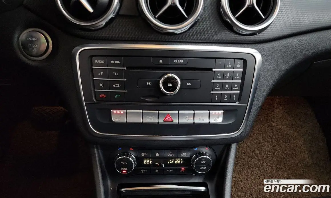 Mercedes-Benz GLA-Class 2017 2.0 автомат (гидро), фото 32