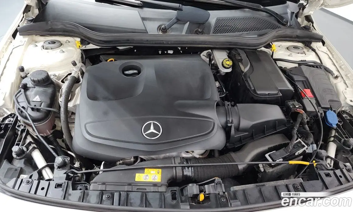 Mercedes-Benz GLA-Class 2017 2.0 автомат (гидро), фото 6