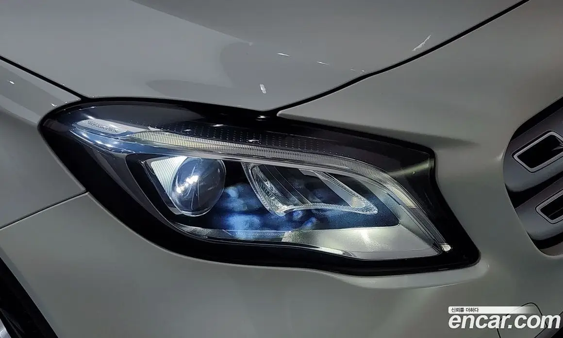 Mercedes-Benz GLA-Class 2017 2.0 автомат (гидро), фото 8
