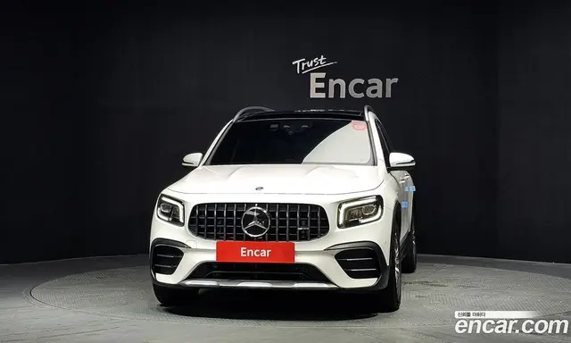 Mercedes-Benz GLB-Class 2021 2.0 автомат (гидро), миниатюра 3