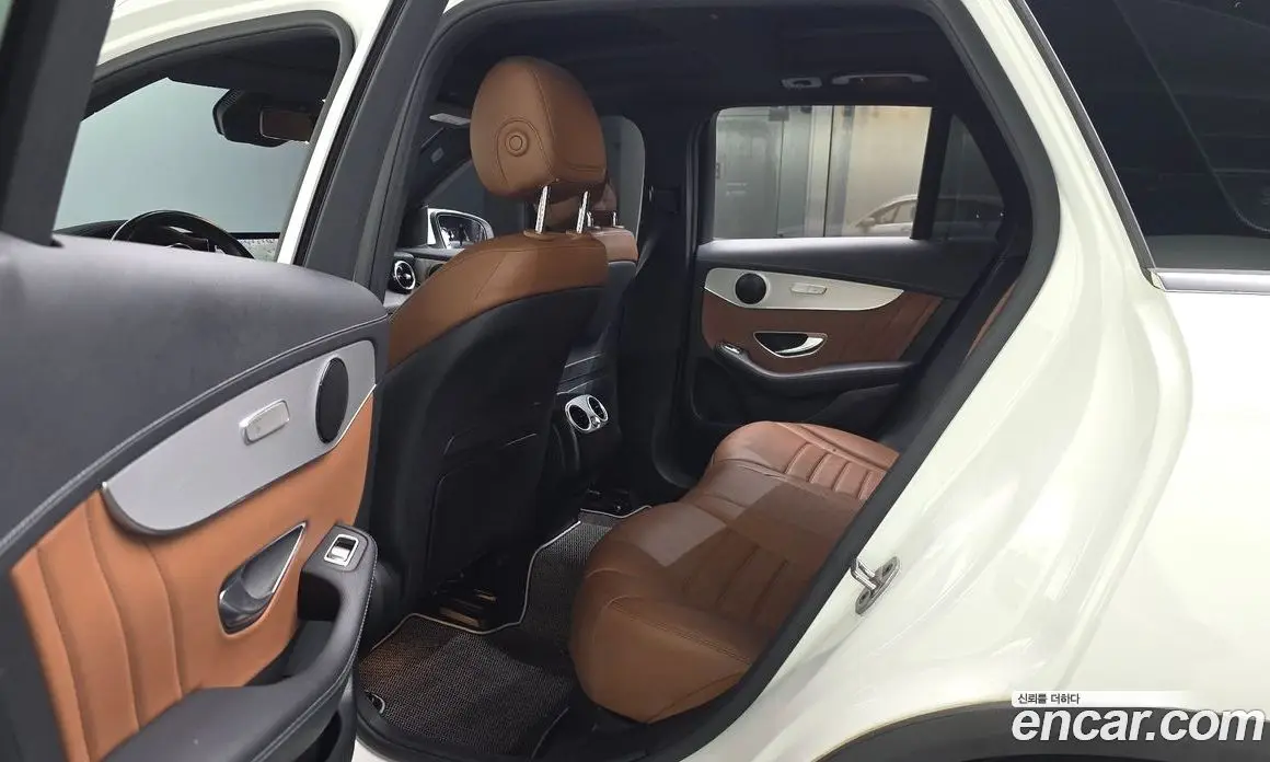Mercedes-Benz GLC-Class 2022 2.0 автомат (гидро), фото 15