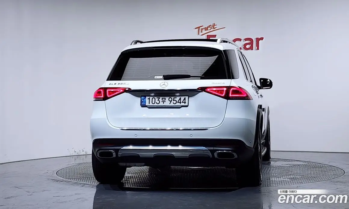 Mercedes-Benz GLE-Class 2022 2.0 автомат (гидро), фото 4