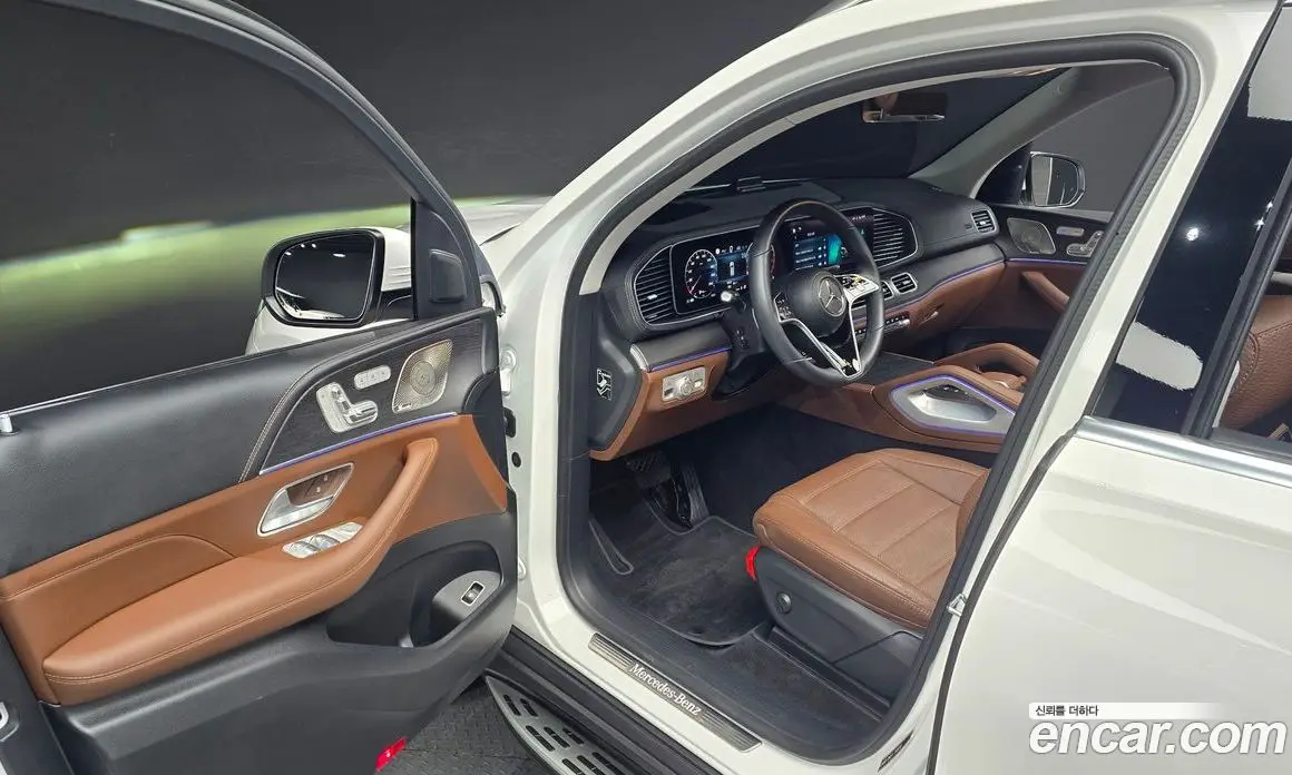 Mercedes-Benz GLE-Class 2024 3.0 автомат (гидро), фото 16
