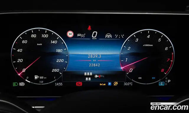 Mercedes-Benz GLE-Class 2024 3.0 автомат (гидро), миниатюра 10