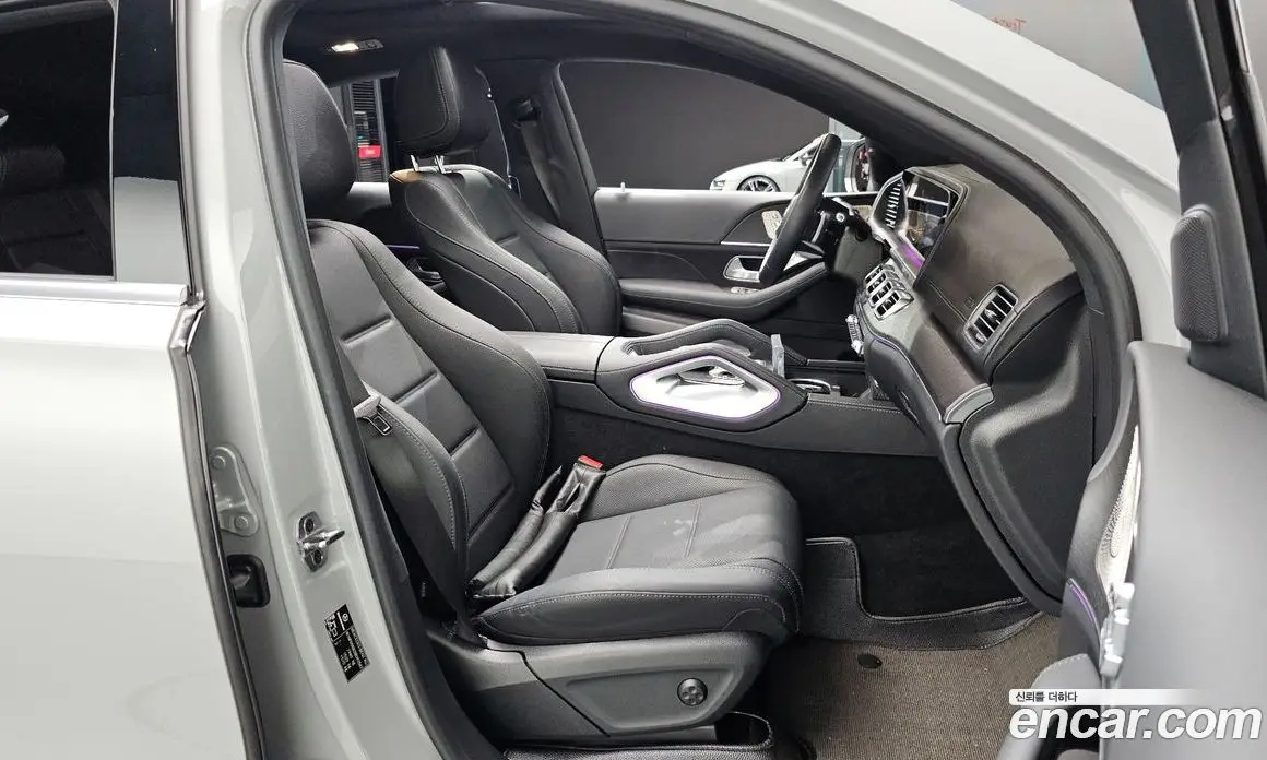 Mercedes-Benz GLE-Class 2025 3.0 автомат (гидро), фото 18