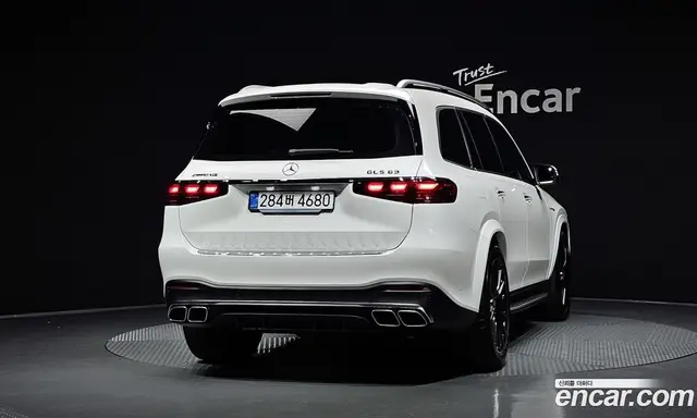 Mercedes-Benz GLS-Class 2026 4.0 автомат (гидро), миниатюра 4