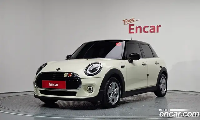 Mini Cooper 2019 1.5 автомат (гидро), миниатюра 1