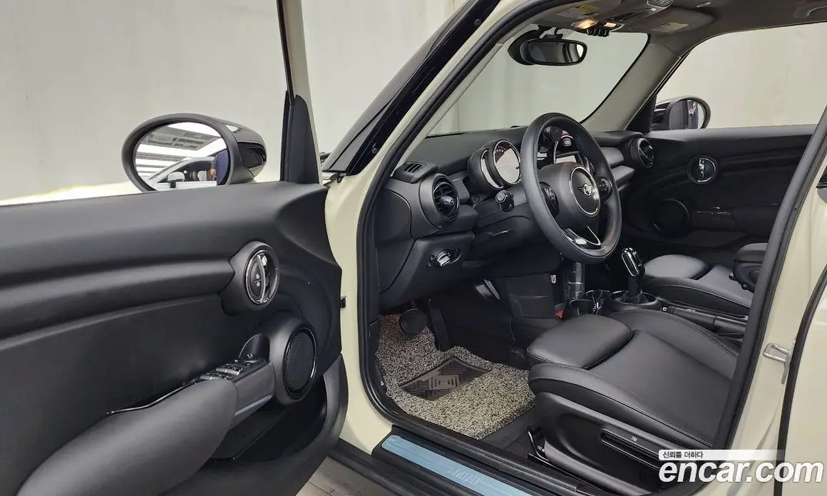 Mini Cooper 2019 1.5 автомат (гидро), фото 13