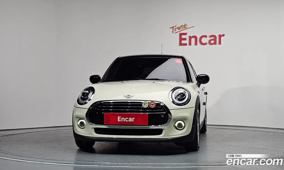 Mini Cooper 2019 1.5 автомат (гидро), фото 3
