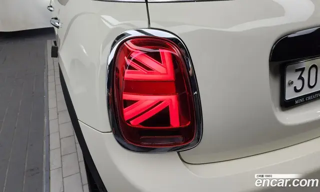 Mini Cooper 2019 1.5 автомат (гидро), миниатюра 9