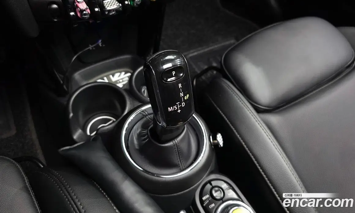 Mini Cooper 2020 1.5 автомат (гидро), фото 12