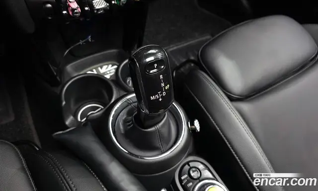 Mini Cooper 2020 1.5 автомат (гидро), миниатюра 12