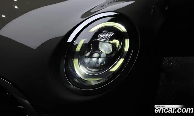 Mini Cooper 2020 1.5 автомат (гидро), миниатюра 8
