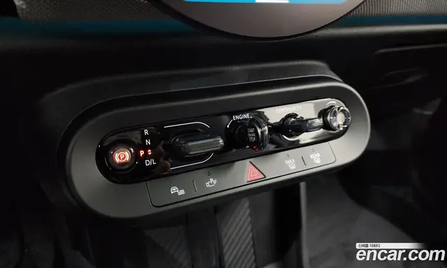 Mini Cooper 2025 2.0 автомат (гидро), миниатюра 12