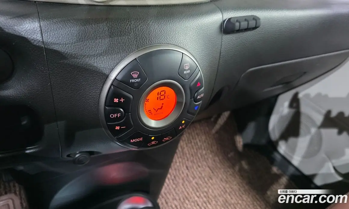Nissan Cube 2014 1.8 автомат (гидро), фото 15