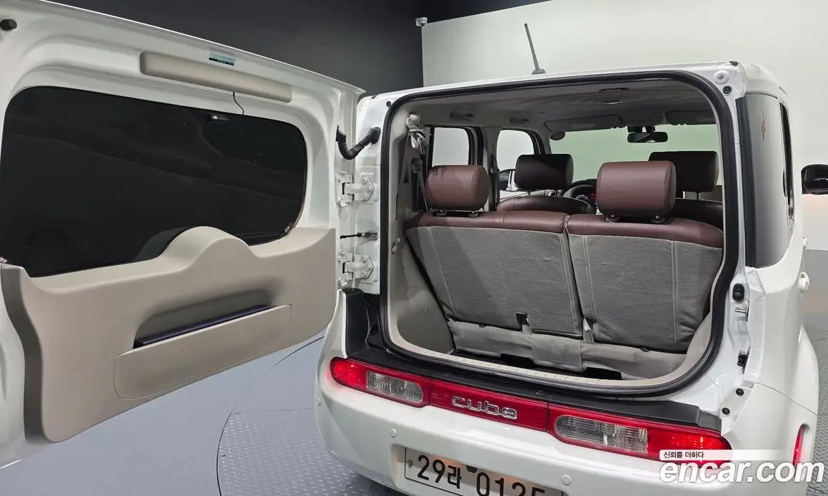 Nissan Cube 2014 1.8 автомат (гидро), фото 20
