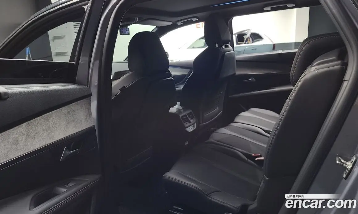 Peugeot 5008 2022 1.5 автомат (гидро), фото 16