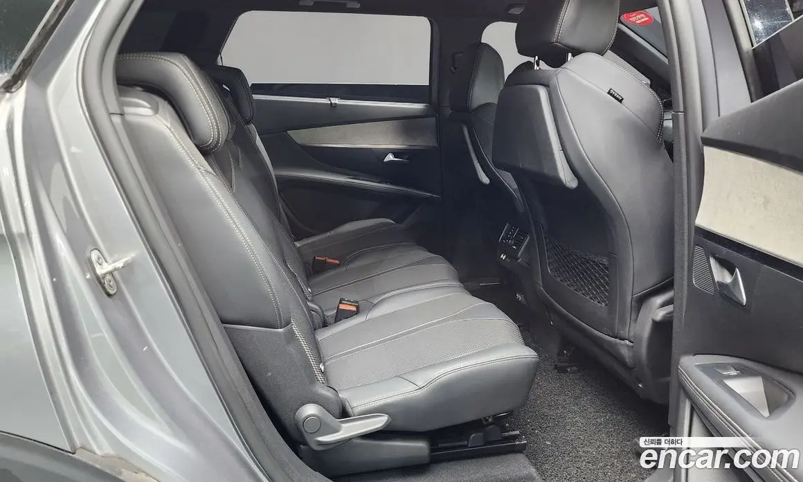 Peugeot 5008 2022 1.5 автомат (гидро), фото 18