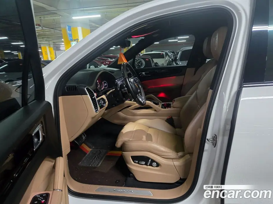 Porsche Cayenne 2019 3.0 автомат (гидро), фото 11