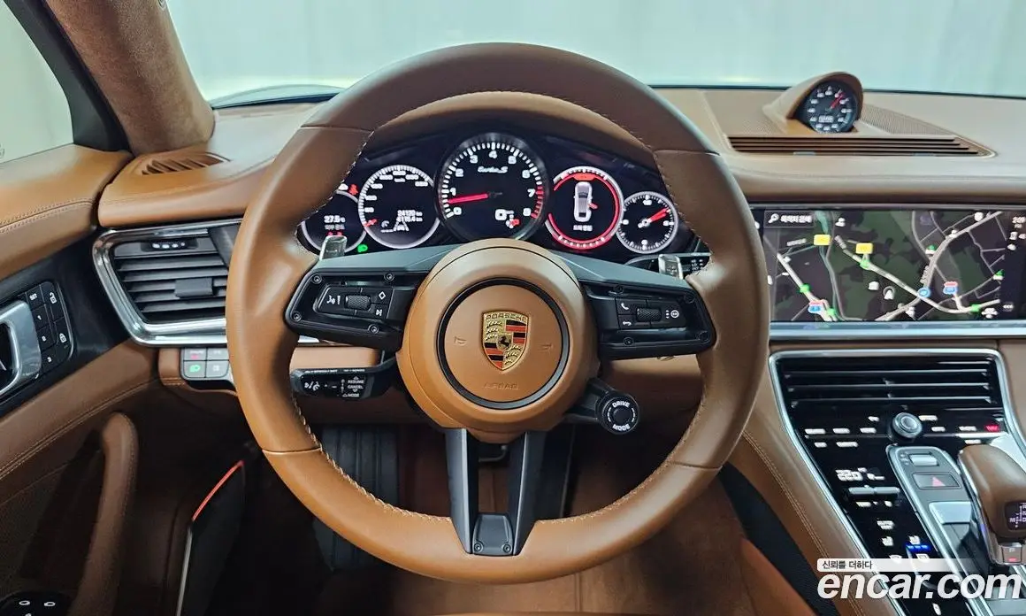 Porsche Panamera 2023 4.0 автомат (гидро), фото 18