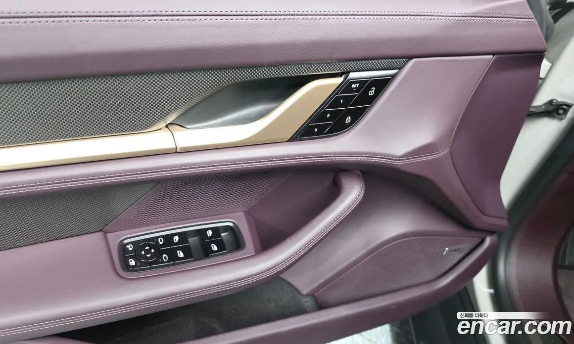 Porsche Taycan 2021 0.1 автомат (гидро), фото 34