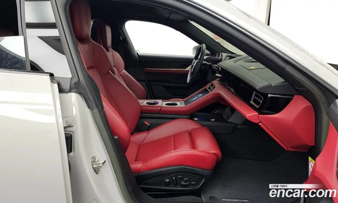 Porsche Taycan 2023 0.1 автомат (гидро), фото 11
