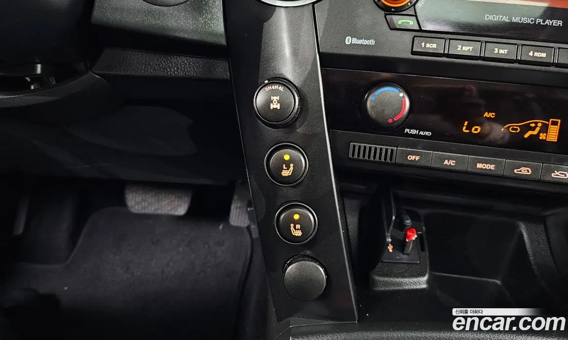 SsangYong Korando 2012 2.0 автомат (гидро), фото 22