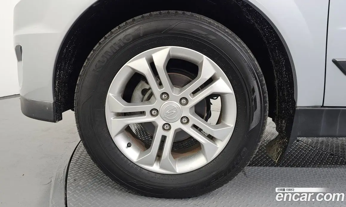 SsangYong Korando 2012 2.0 автомат (гидро), фото 5