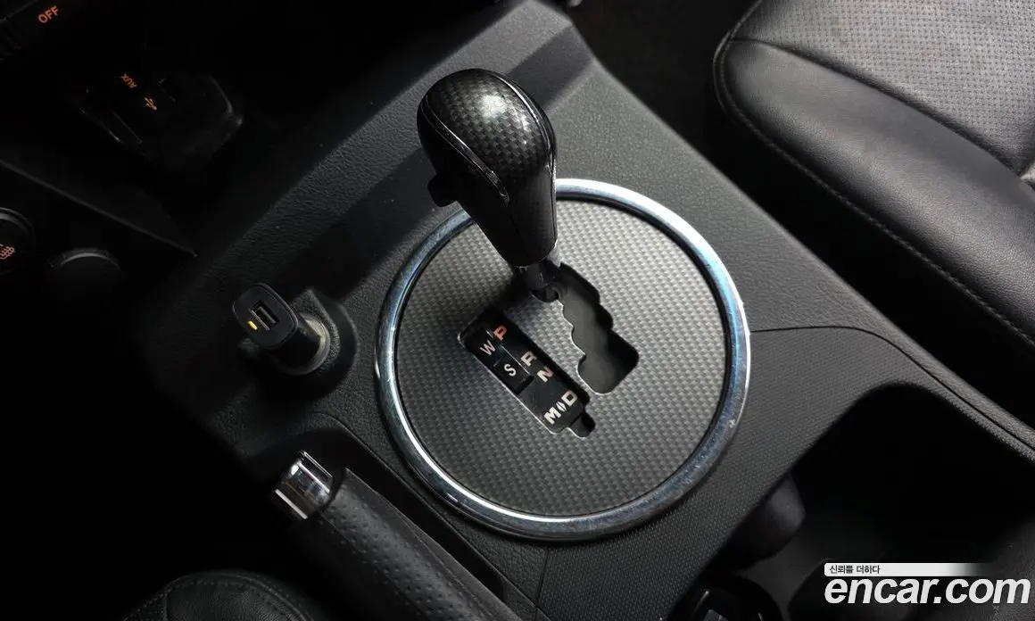 SsangYong Korando 2015 2.0 автомат (гидро), фото 11