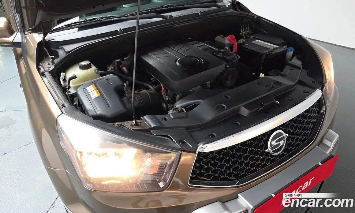 SsangYong Korando 2015 2.0 автомат (гидро), фото 5