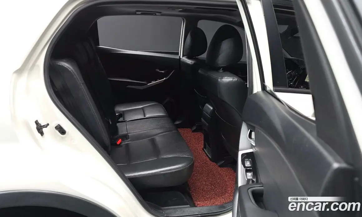 SsangYong Korando 2015 2.0 автомат (гидро), фото 18