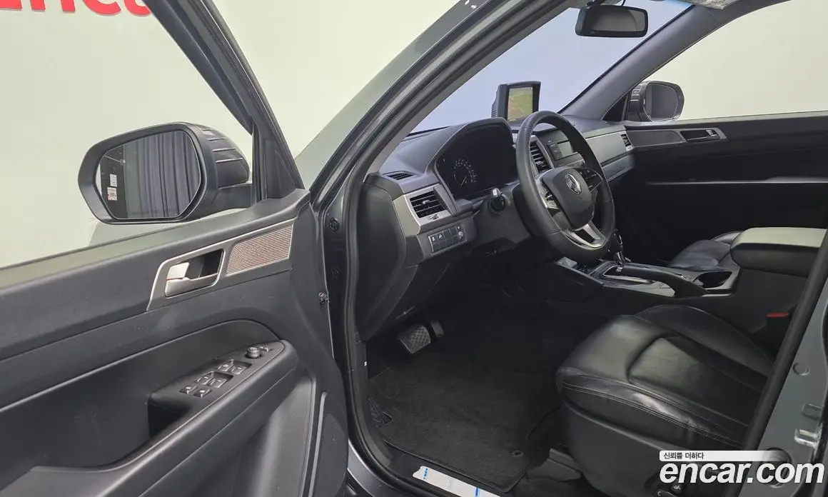SsangYong Rexton 2018 2.2 автомат (гидро), фото 11