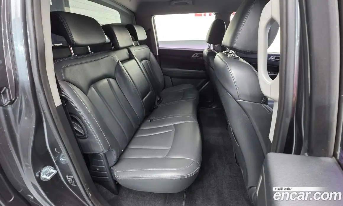 SsangYong Rexton 2018 2.2 автомат (гидро), фото 19