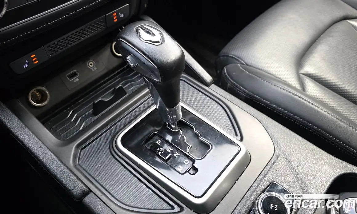 SsangYong Rexton 2019 2.2 автомат (гидро), фото 12